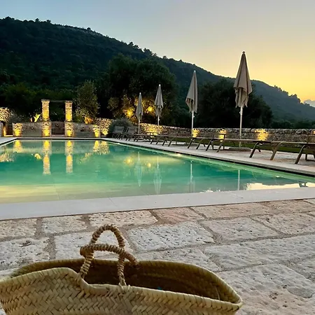 Masseria Morrone * Ostuni