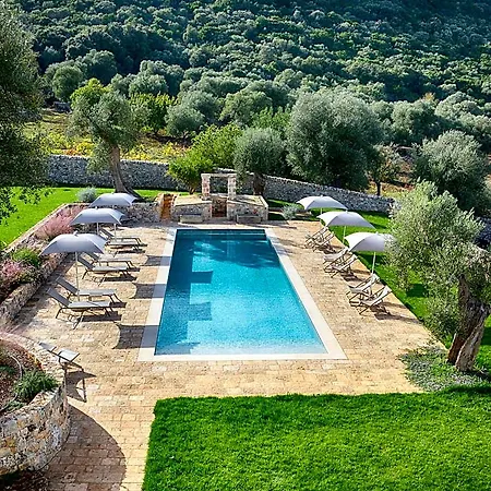 Masseria Morrone 奥斯图尼
