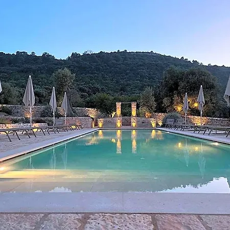 Masseria Morrone 农家乐